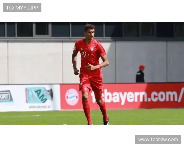 不走寻常路的足球明星名字揭秘那些鲜为人知的传奇球员背后的故事